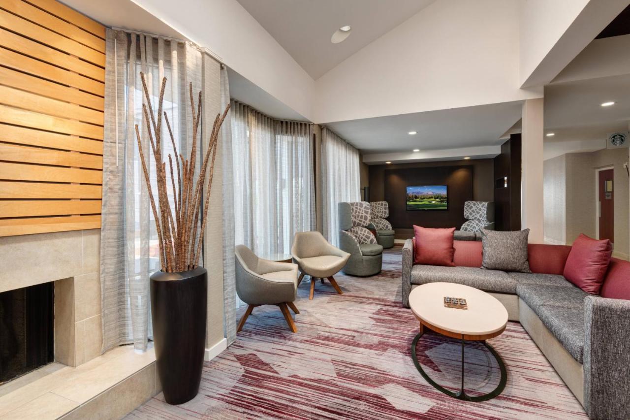 Отель Courtyard By Marriott Огаста Экстерьер фото